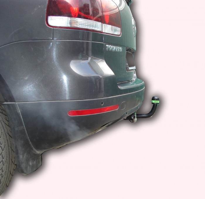 Фаркоп для VOLKSWAGEN Touareg 7LA|7P5 2002|2010|AUDI Q7 4LB 2005|